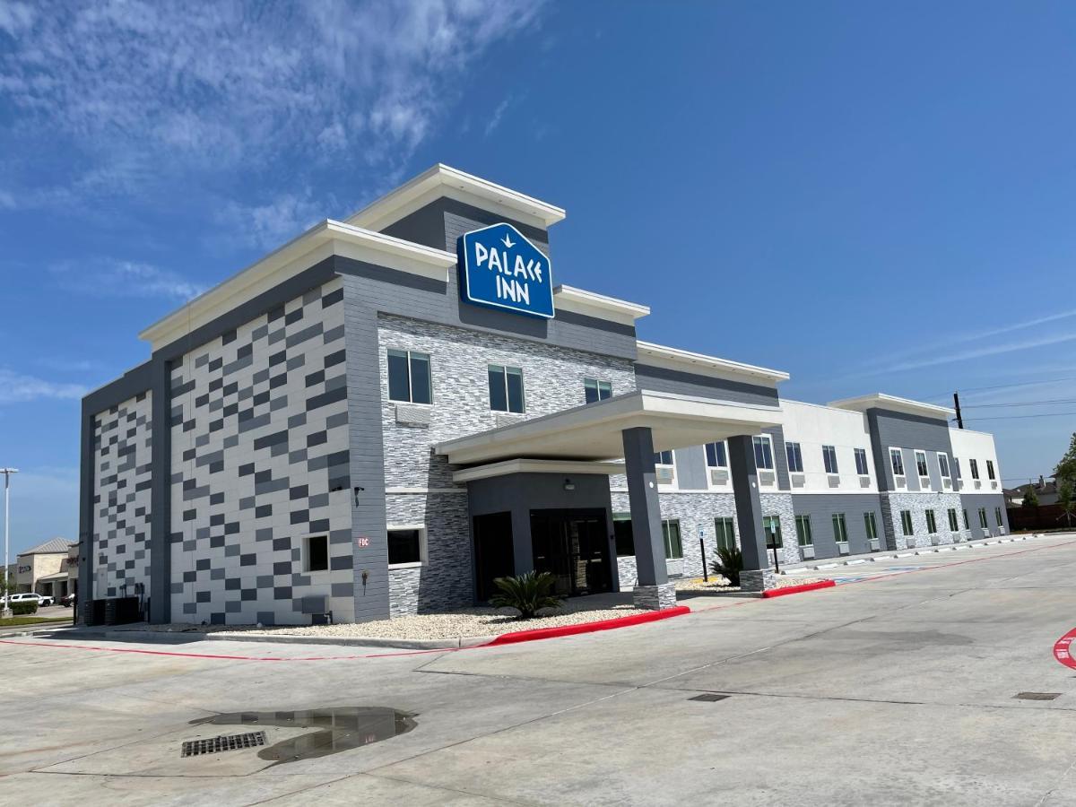 Palace Inn Blue Houston East Beltway 8 Exterior photo